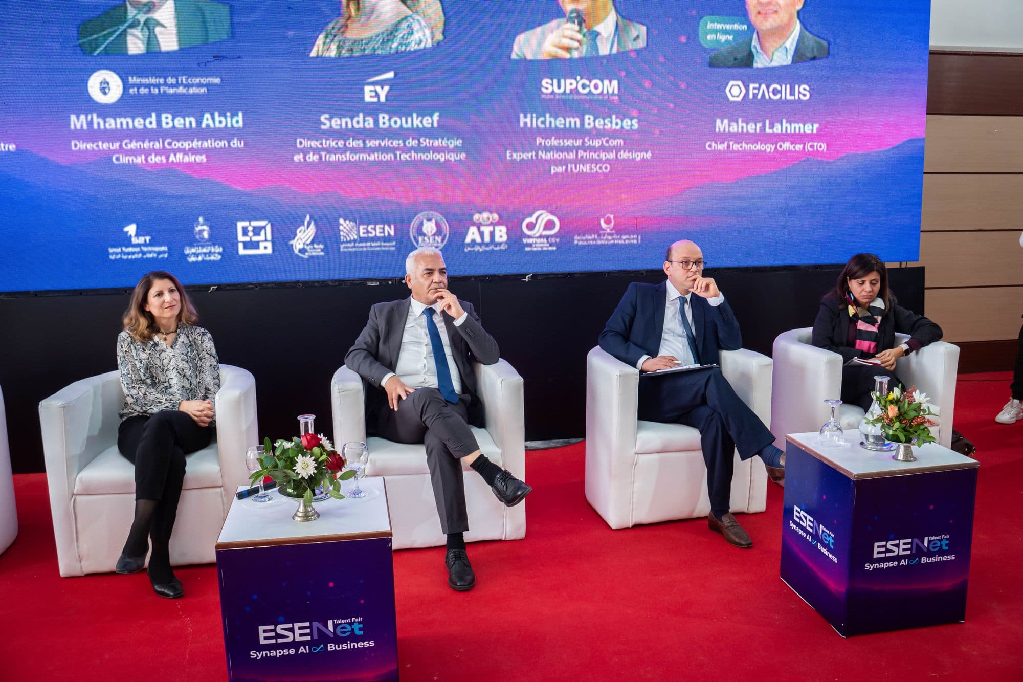 A panel on the main stage, ESENet 2025.